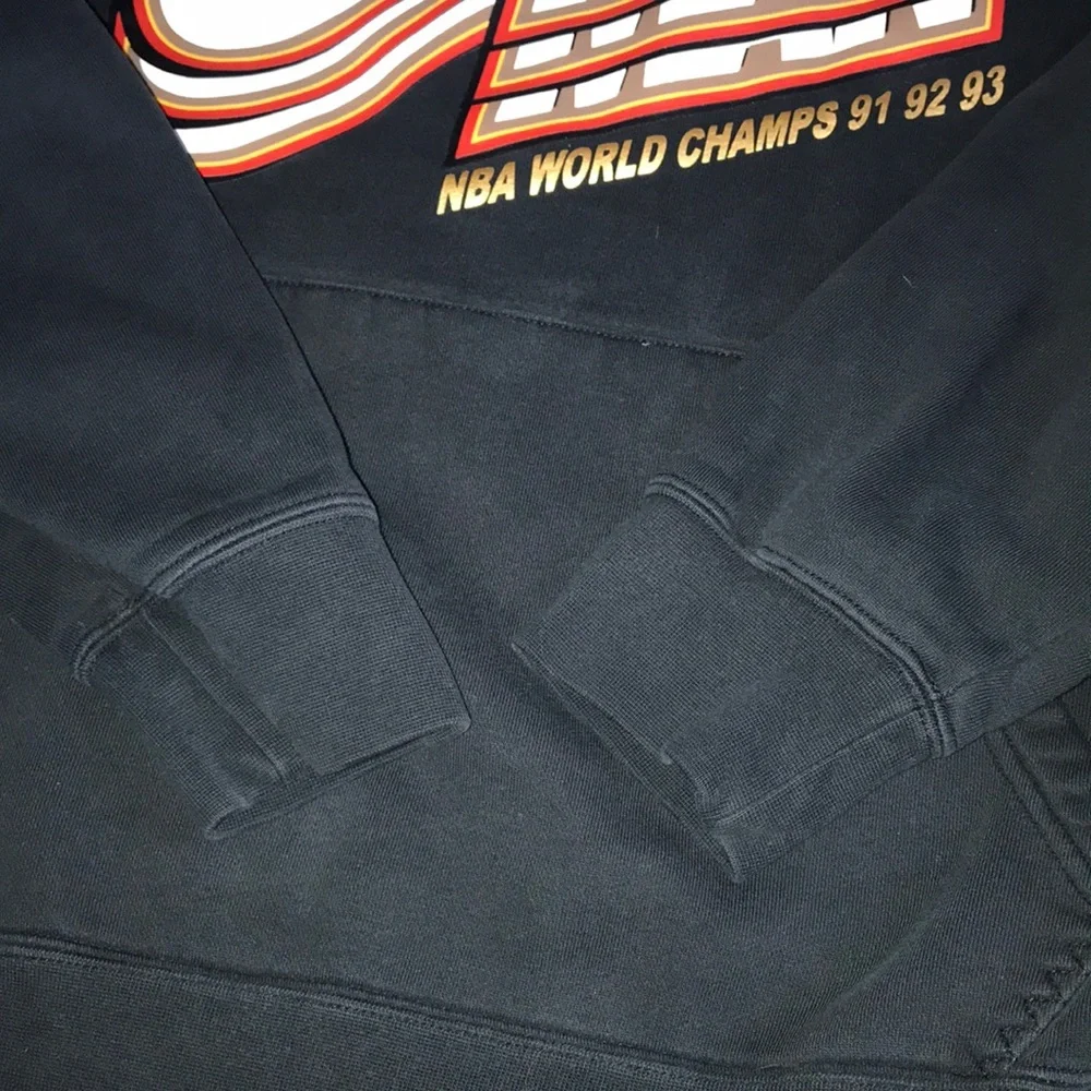 Jordan‎ Navy Hoodie with Bold Jumpman Graphic
